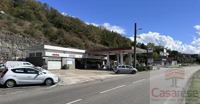 Fonds de commerce - 6 825 m²