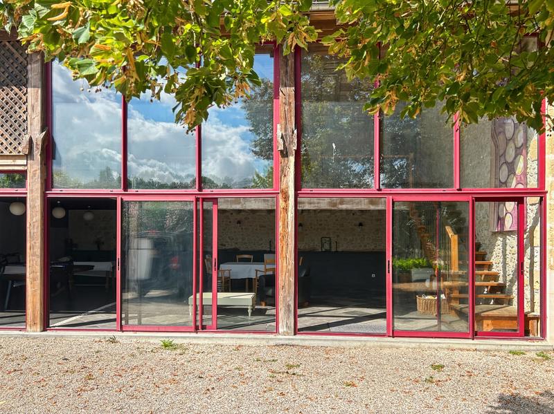 Maison - 682 m² - 20 pièces