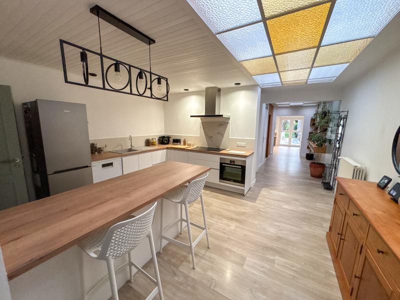 Maison - 121 m² - 5 pièces