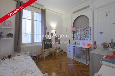 Appartement - 76 m² - 3 pièces