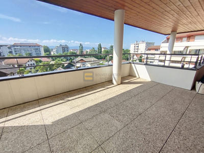 Appartement - 131 m² - 5 pièces
