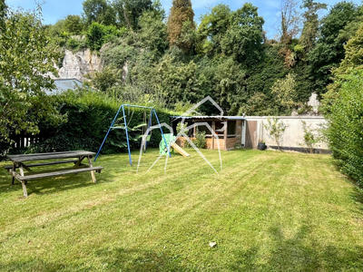 Maison - 140 m² - 6 pièces