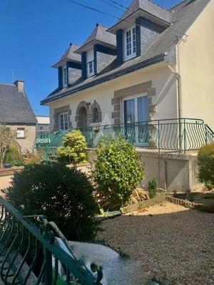 Maison - 110 m² - 6 pièces