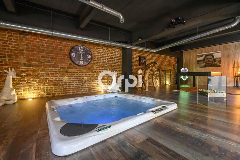 Loft - 285 m² - 4 pièces