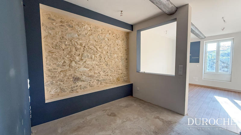 Maison - 224 m² - 7 pièces