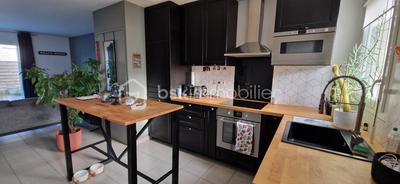 Villa - 80 m² - 4 pièces