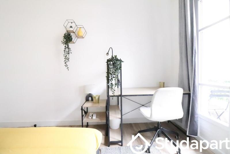 Chambre - 13 m² - 1 pièce