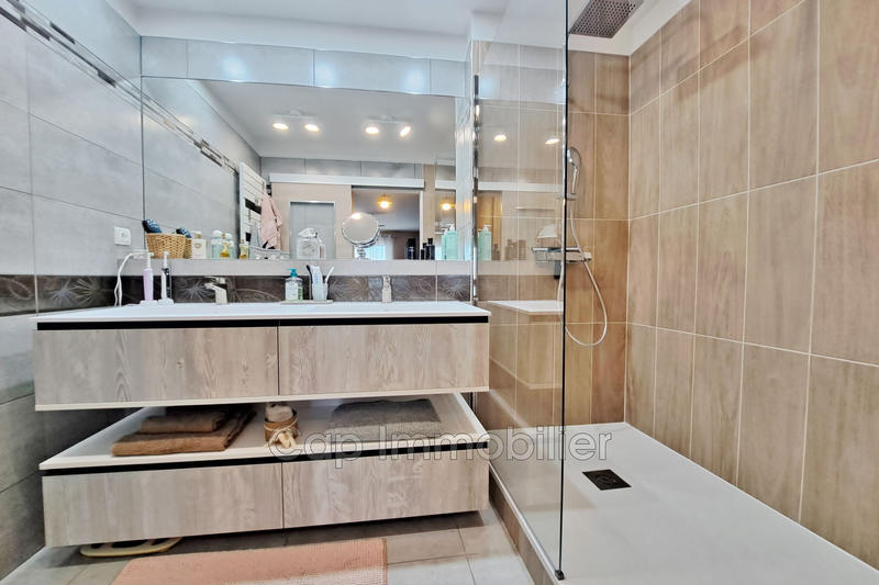 Maison - 155 m² - 4 pièces