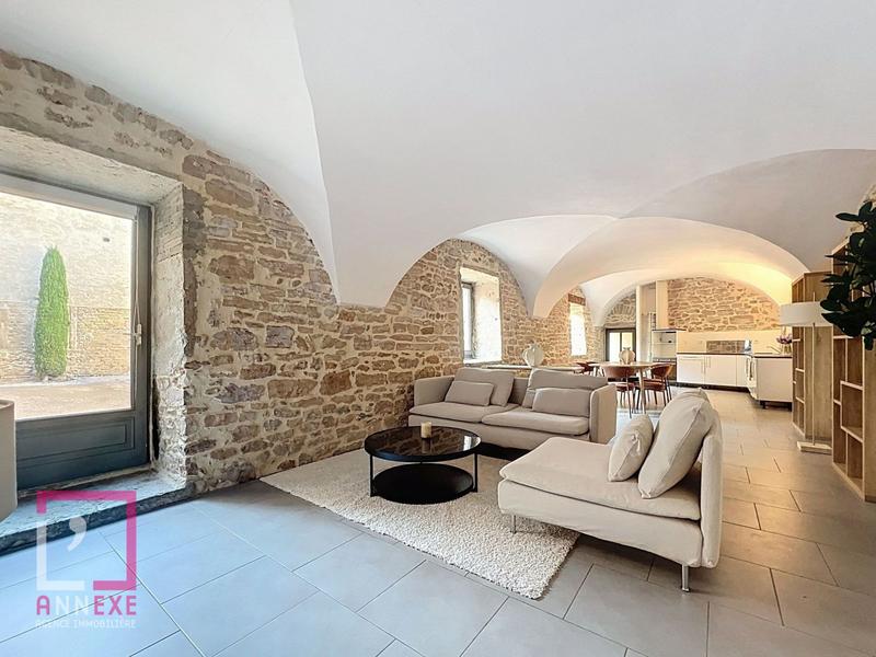 Appartement - 95 m² - 4 pièces