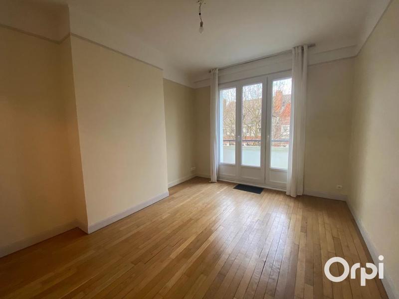 Appartement - 102 m² - 3 pièces