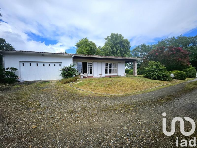 Maison - 207 m² - 6 pièces