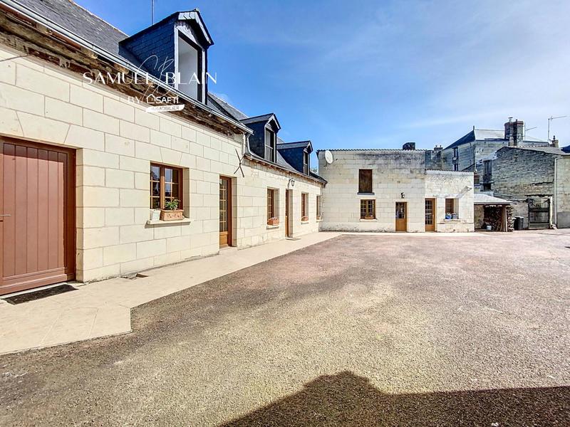 Maison - 170 m² - 9 pièces