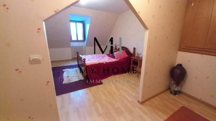 Maison - 141 m² - 5 pièces