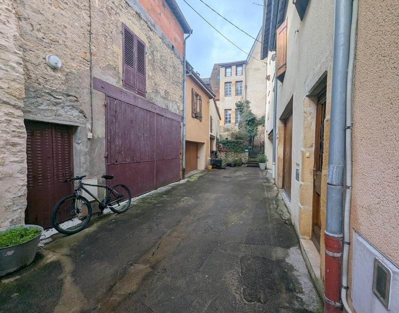 Maison - 121 m² - 5 pièces