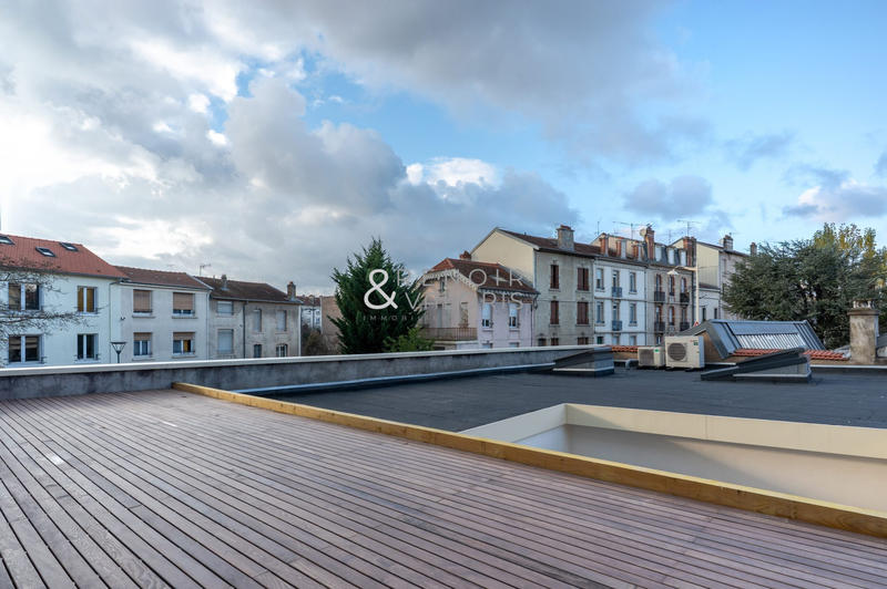 Appartement - 82 m² - 4 pièces