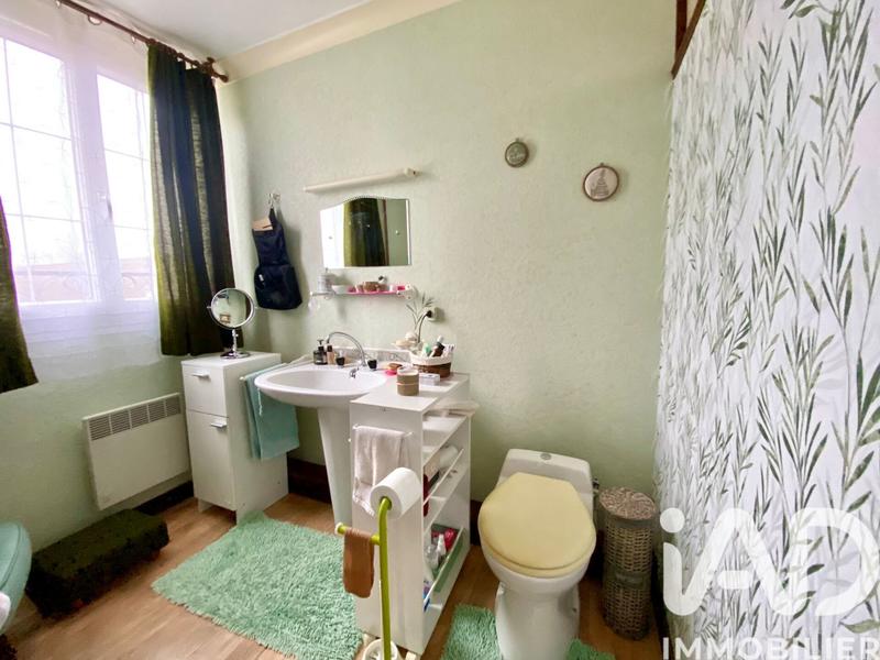 Maison - 180 m² - 7 pièces