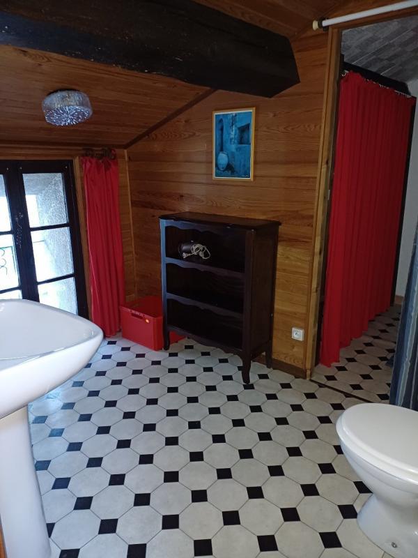 Maison - 139 m² - 8 pièces