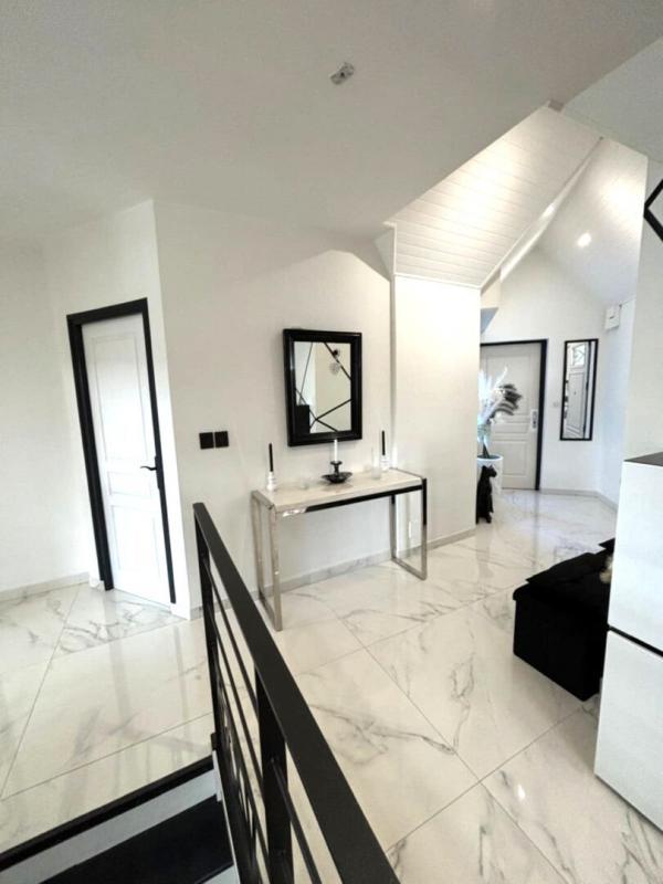 Maison - 190 m² - 7 pièces