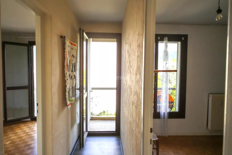 Appartement - 101 m² - 4 pièces