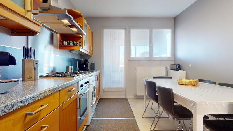 Appartement - 75 m² - 3 pièces