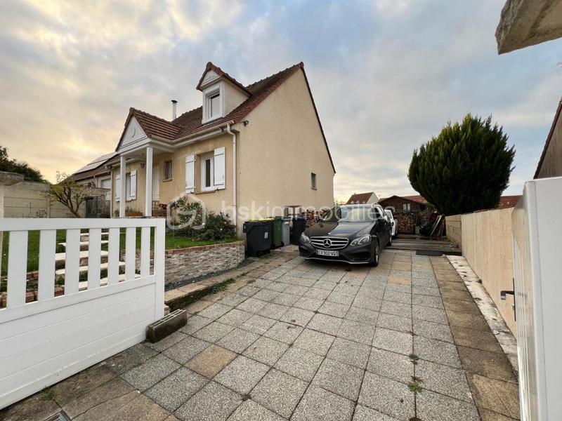 Maison - 115 m² - 5 pièces