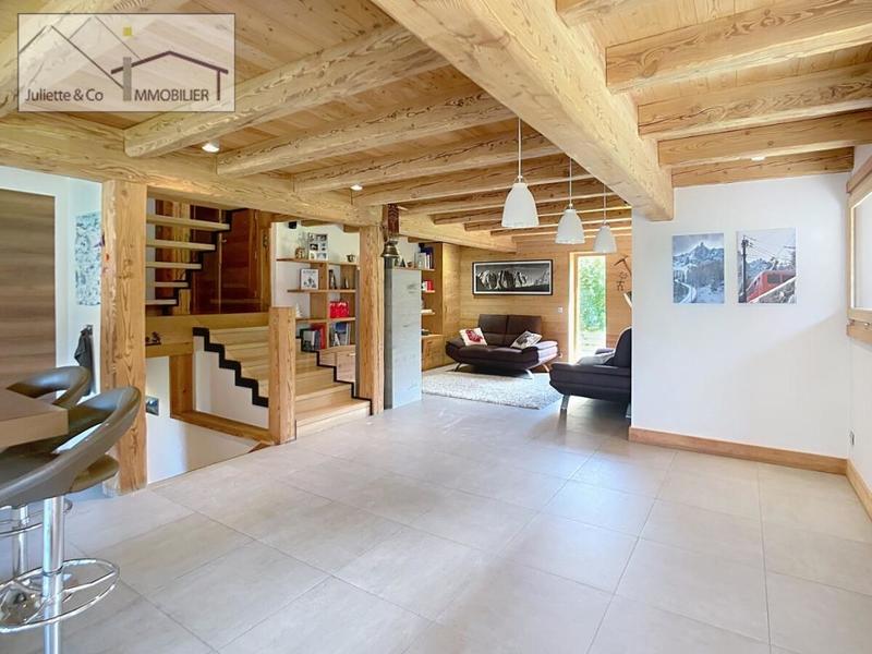 Maison - 180 m² - 5 pièces