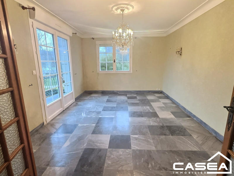 Maison - 120 m² - 7 pièces