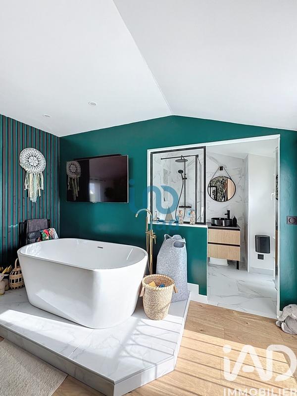 Maison - 120 m² - 5 pièces