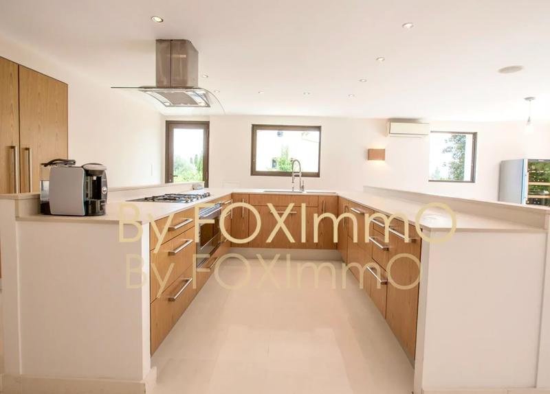 Maison - 346 m² - 7 pièces