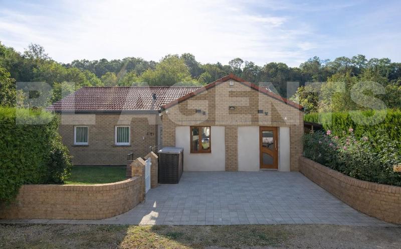 Maison - 138 m² - 6 pièces