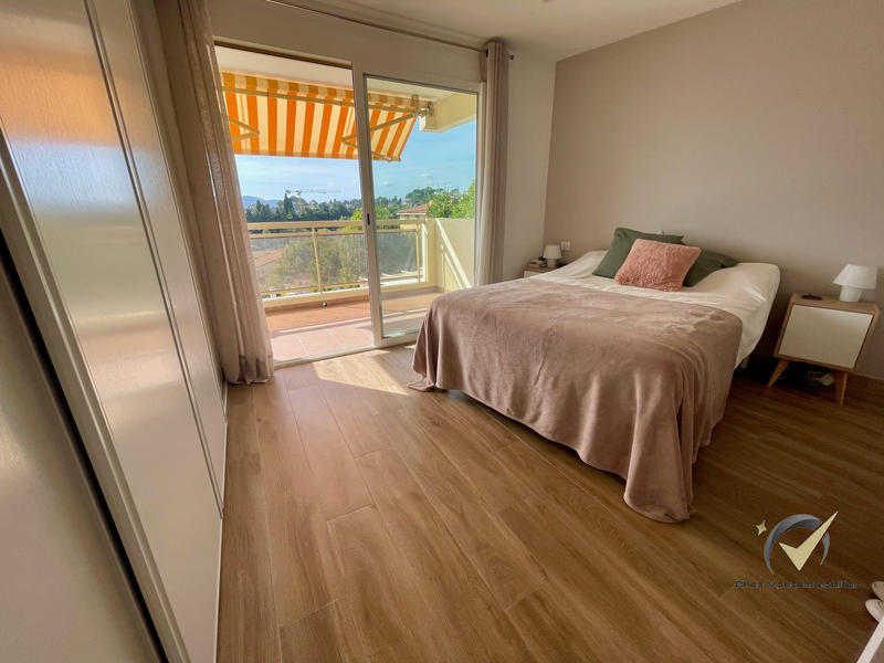 Duplex - 100 m² - 4 pièces