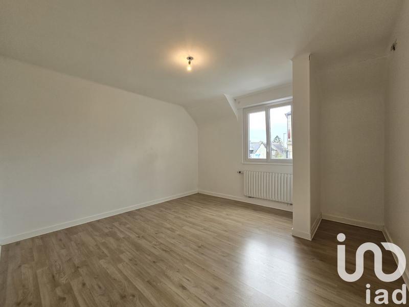 Maison - 93 m² - 5 pièces