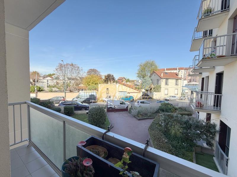 Appartement - 81 m² - 3 pièces