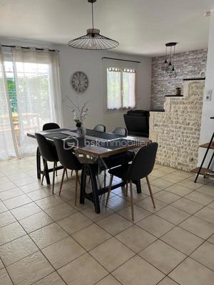 Maison - 88 m² - 4 pièces