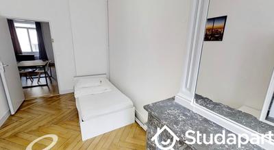 Chambre - 14 m² - 1 pièce
