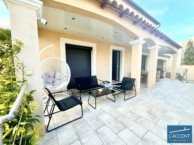 Maison - 183 m² - 6 pièces