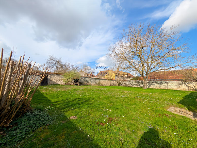 Maison - 197 m² - 7 pièces