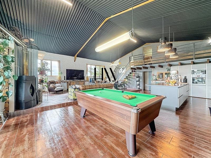 Maison - 170 m² - 5 pièces