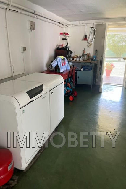 Maison - 180 m² - 6 pièces