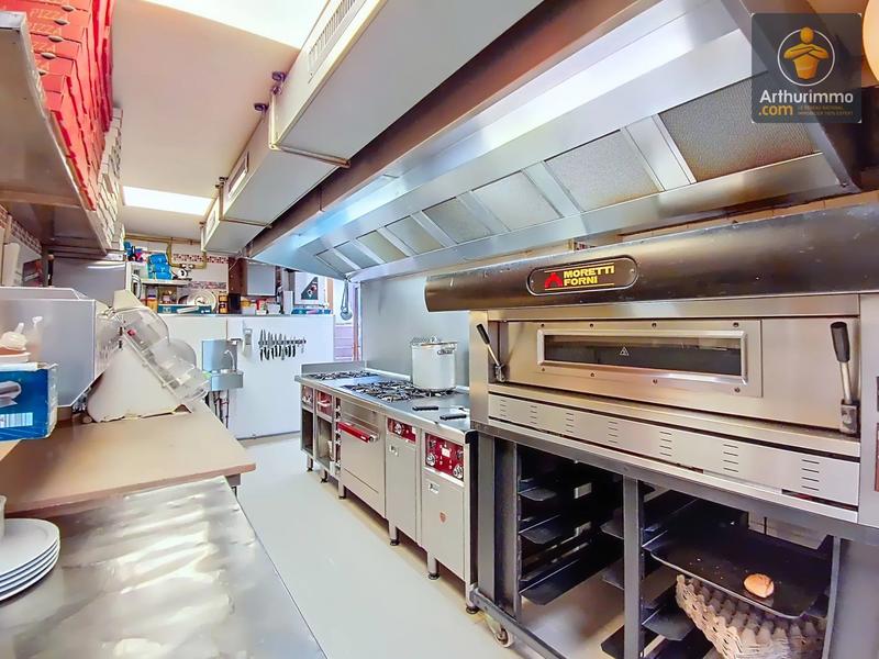 Magasins - 165 m² - 3 pièces