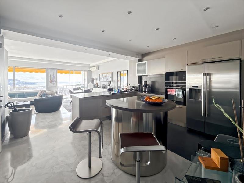 Appartement - 79 m² - 2 pièces