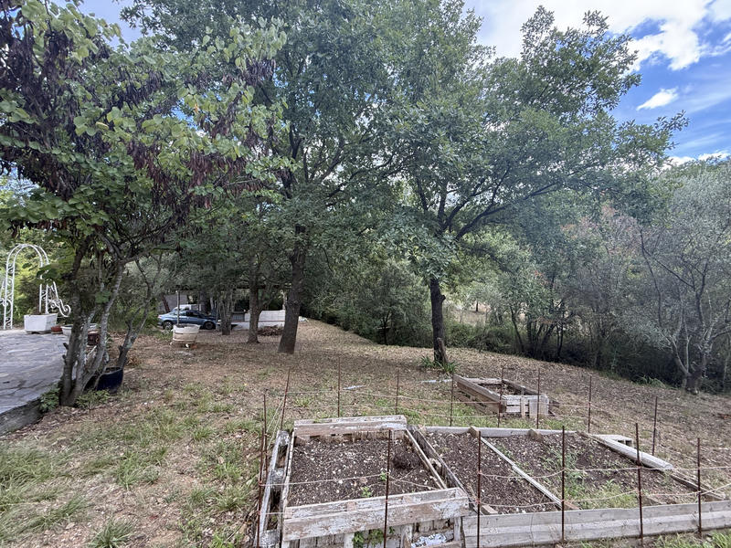 Maison - 104 m² - 4 pièces