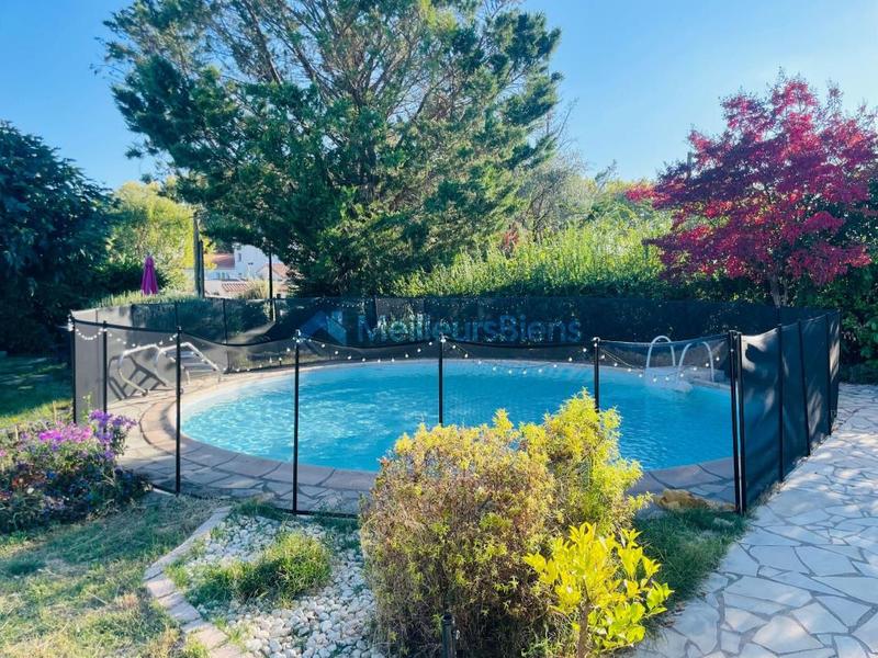 Maison - 140 m² - 5 pièces