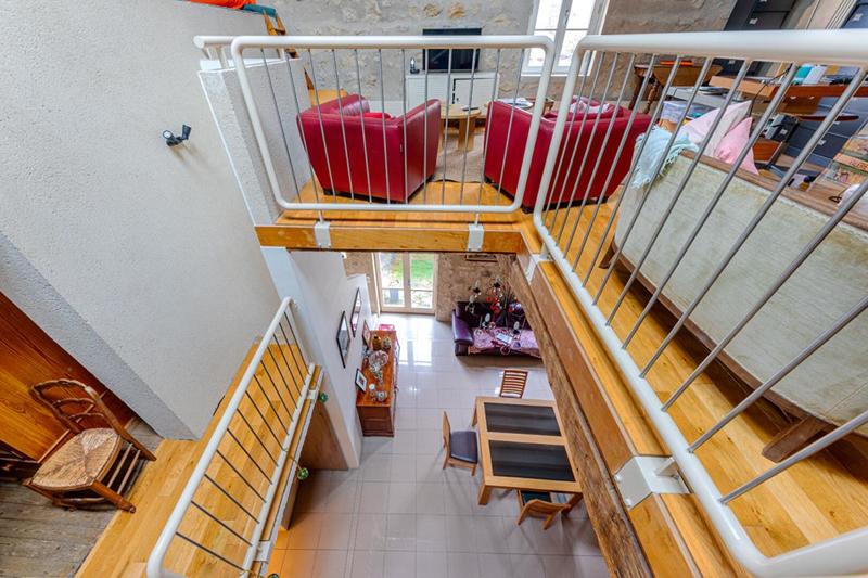 Maison - 262 m² - 8 pièces