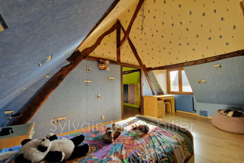 Maison - 169 m² - 8 pièces