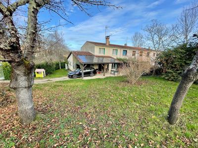 Maison - 85 m² - 5 pièces