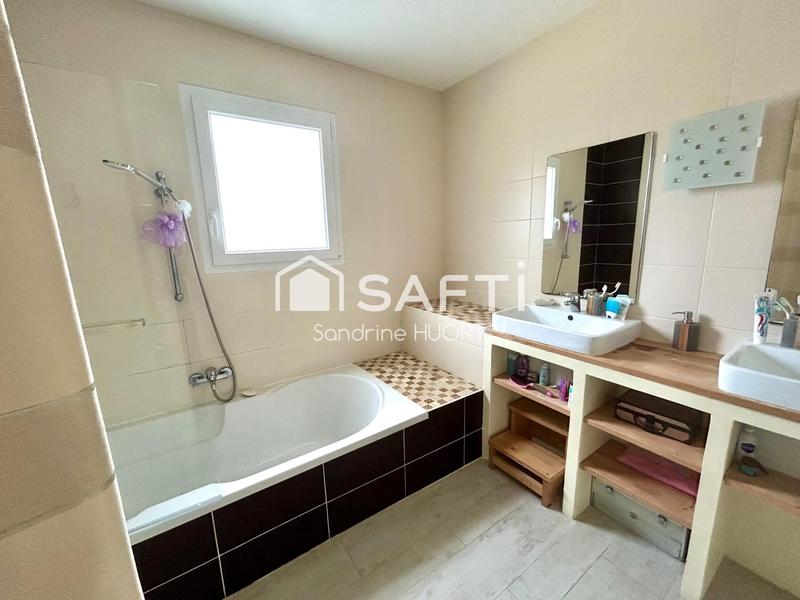 Maison - 114 m² - 5 pièces