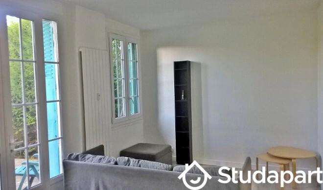 Chambre - 14 m² - 1 pièce