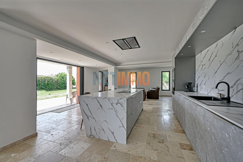 Villa - 140 m² - 4 pièces