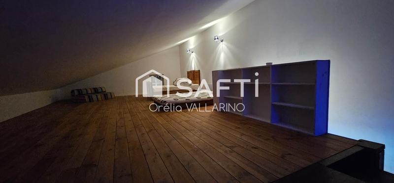 Maison - 202 m² - 8 pièces